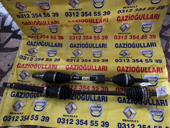 Renault Clio 4 Çıkma 1.2 16v Sağ Sol Aks