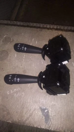 Renault Clio 4 Çıkma Far Sinyal Kolu