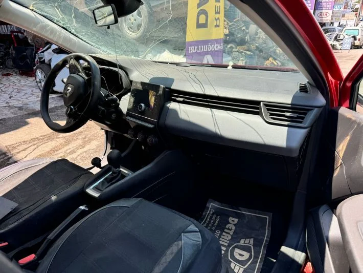 Renault Clio 5 Çıkma Direksiyon Mafsalı Kolonu Eps