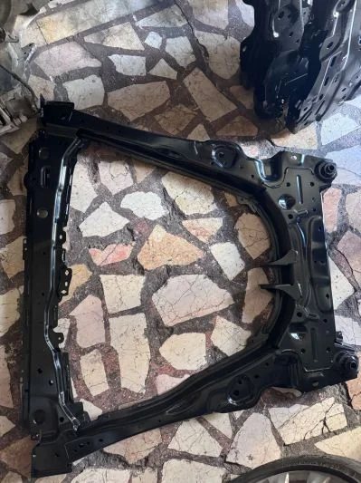Renault Taliant Çıkma Motor Alt Beşik Travers