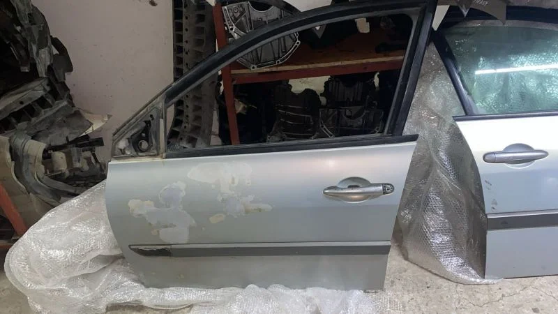Renault Megane 2 Çıkma Sol Ön Kapı Cam Kriko Modülü