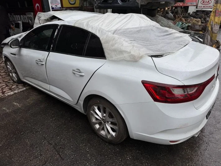 Renault Megane 4 Çıkma 1.3 Tce Motor Beşiği Travers