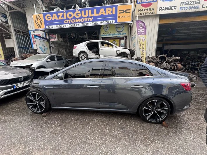 Renault Megane 4 Çıkma Arka Koltuk Takımı