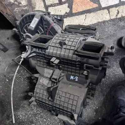 Renault Kangoo 3-4 Çıkma kalorifer Kutusu Kazanı