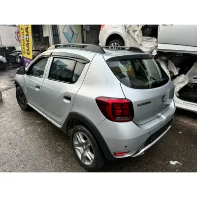 Dacia Sandero Çıkma Kesme Gümüş Gri Tavan Arka