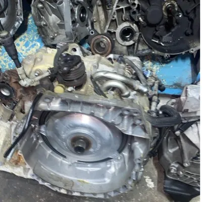 Renault Megane 4 Çıkma 1.3 Tce Şanzıman Ön Muhafaza Kutu