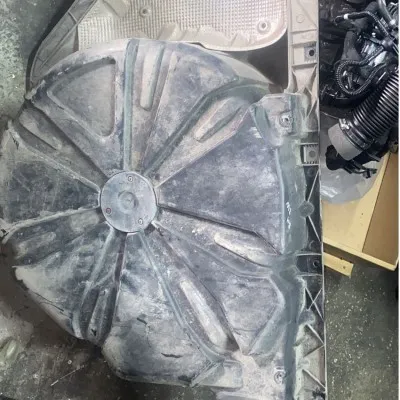 Renault Megane 2 Hb Çıkma Bagaj Havuzu