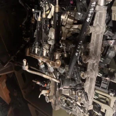 Renault Megane 1-2 Çıkma 1.6 16v Enjektör Kütüğü