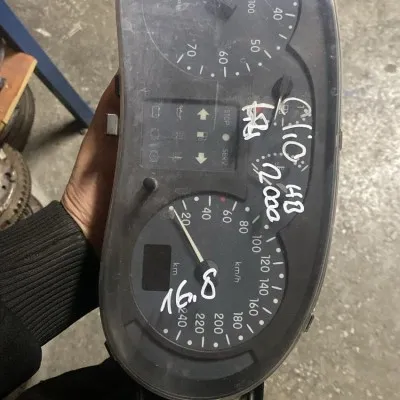 Renault Clio Çıkma 1.6 8v Km Saati 