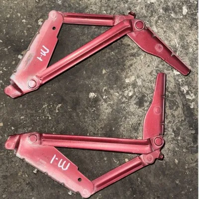 Renault Megane 1 Çıkma Bagaj Menteşesi