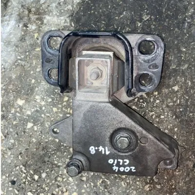  Renault Clio Çıkma Motor Kulağı 1.4 Benzin