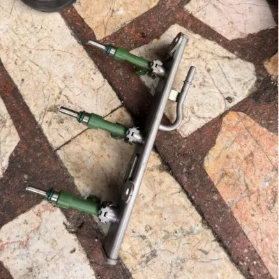 Dacia Duster Çıkma 1.0 Tce Takım Benzin Enjektör