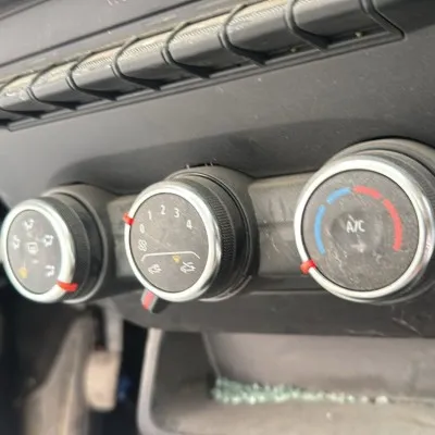 Renault Express 1.5 Blue Dci Klima Kalorifer Kumanda Paneli