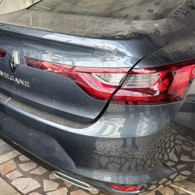 Renault Megane 4 Çıkma Sedan Arka Tampon