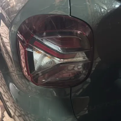 Dacia Duster 2 Çıkma Sol Sağ Stop Lambası
