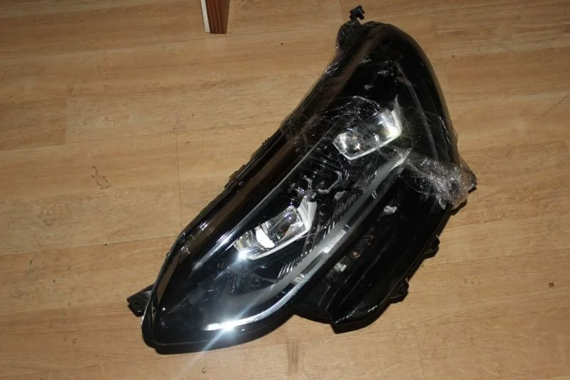 Renault Megane 4 Sol Ön Far Çıkma Orjinal