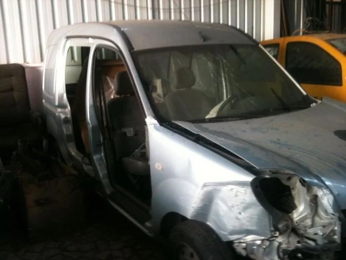 Renault Kangoo Tek Sürgülü Çıkma Tavan