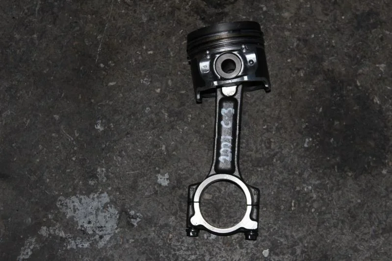 Renault Clio 3 1.5 Piston Kolu 2007 Model Uyumlu Çıkma Orjinal