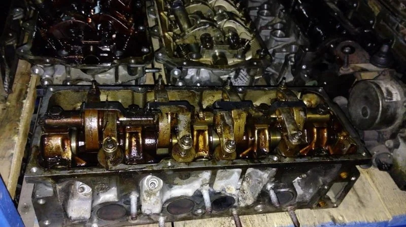 Renault Clio Çıkma 1.4 8v Silindir Kapağı