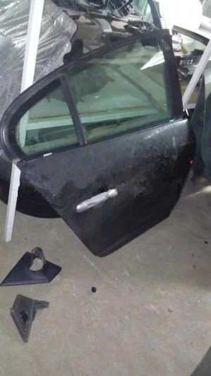 Renault Fluence Çıkma Sağ Arka Kapı Camı