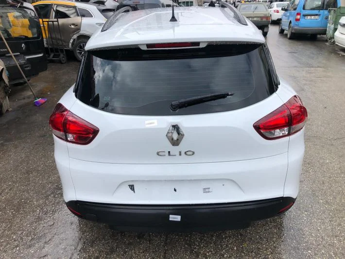 Renault Clio 4 Sporttourer Çıkma Bagaj Kapağı