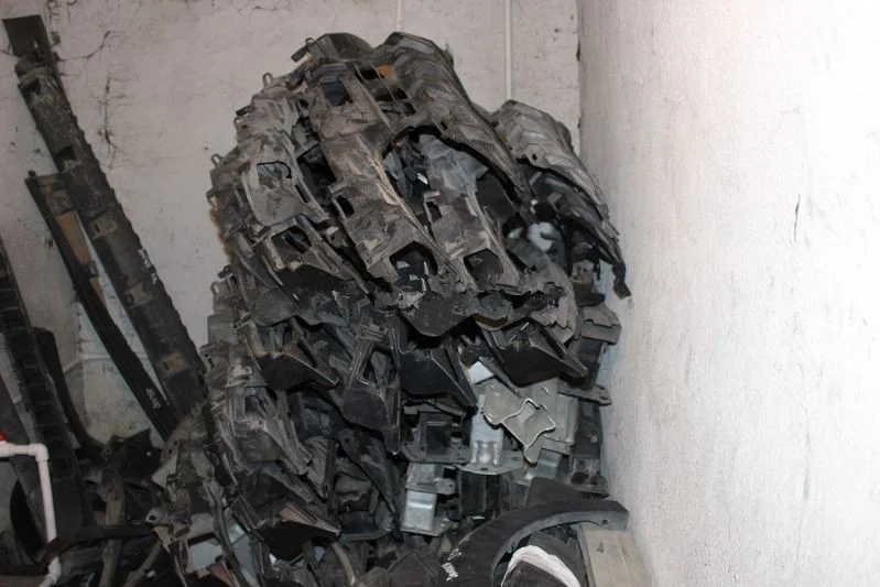 Renault Fluence Ön Tampon İç Paneli Çıkma