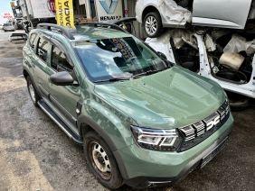 Dacia Duster 2 Xjd Çıkma Sağ Ön Far