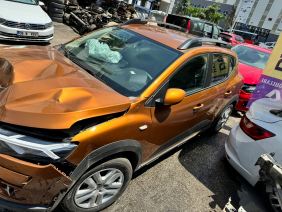 Dacia Sandero Stepway 3 Çıkma Parça